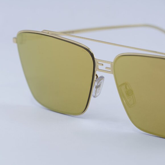 Fendi FE40110U 30L Sunglasses Gold Square Frame, Gold Lenses main image 7